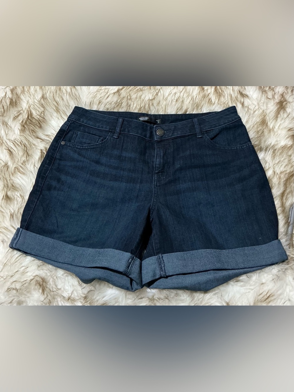 Simply Vera Vera Wang Dark Blue Cuffed Denim Shorts sz 10